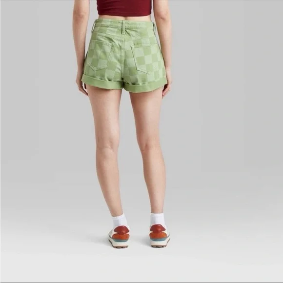 🚨Wild Fable Green Checker Highest Rise Mom Shorts Womens 2 Cuffed Skater Grunge - Picture 2 of 14